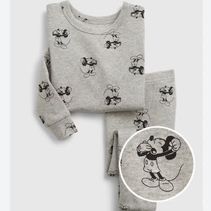 *NWT* babyGap Gap Disney Mickey Mouse 100% Organic Cotton Gray PJ Pajama Set 4T
